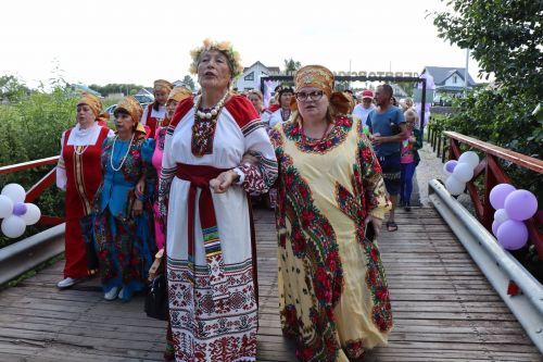 Сегодня село Среднее Девятово Лаишевского района принимает гостей из Татарстана и России