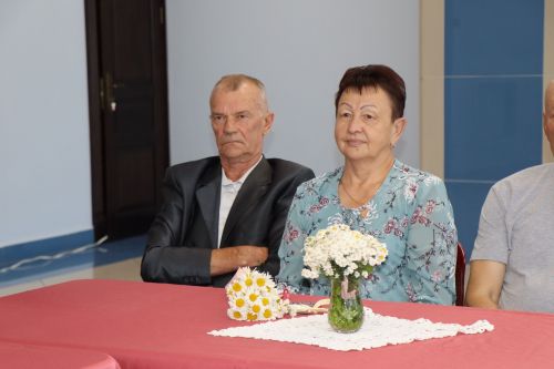 Семейные пары объединила любовь к творчеству