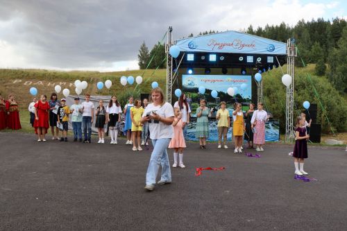 Сегодня село Среднее Девятово Лаишевского района принимает гостей из Татарстана и России