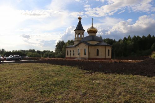 Сегодня село Среднее Девятово Лаишевского района принимает гостей из Татарстана и России