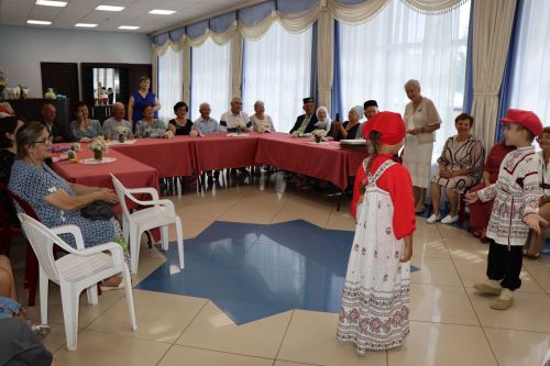 Семейные пары объединила любовь к творчеству