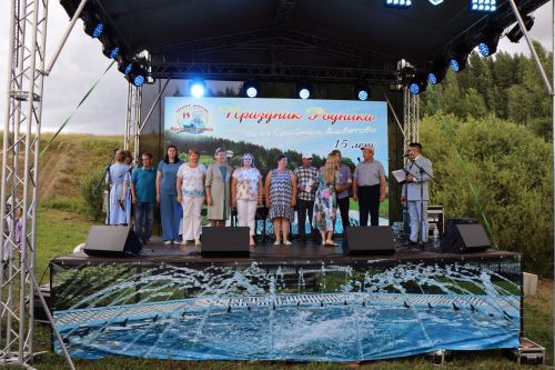 Сегодня село Среднее Девятово Лаишевского района принимает гостей из Татарстана и России