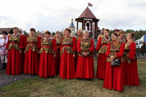 Сегодня село Среднее Девятово Лаишевского района принимает гостей из Татарстана и России