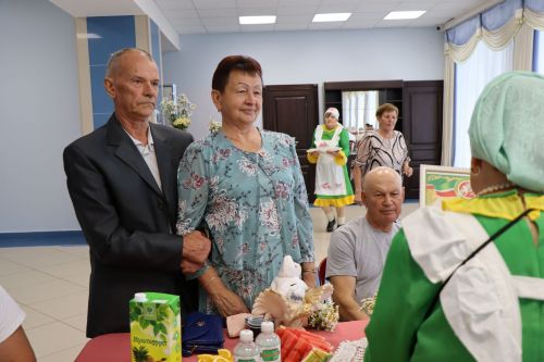 Семейные пары объединила любовь к творчеству