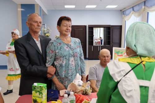 Семейные пары объединила любовь к творчеству