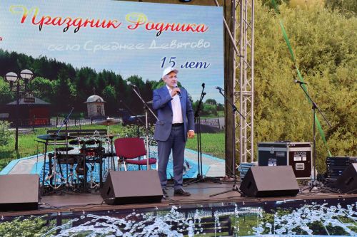 Сегодня село Среднее Девятово Лаишевского района принимает гостей из Татарстана и России