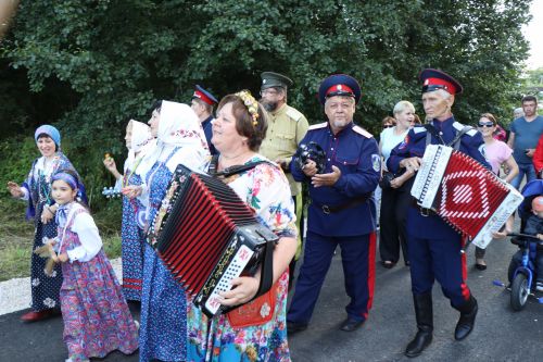Сегодня село Среднее Девятово Лаишевского района принимает гостей из Татарстана и России