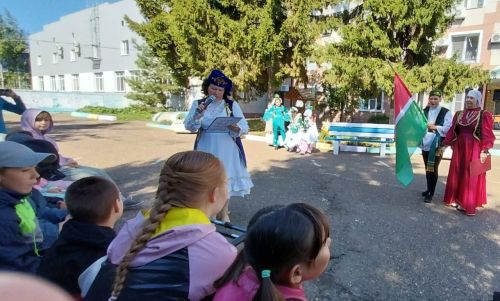Реабилитация үзәге Татарстан Республикасы көнен бәйрәм итә