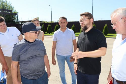 Сегодня предприятия Лаишевского района посетили работники министерства экономики РТ