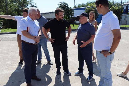 Сегодня предприятия Лаишевского района посетили работники министерства экономики РТ