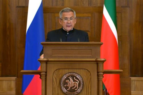 Рустам Минниханов: о гуманитарной помощи Татарстана в зону СВО