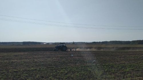 В Лаишевском районе идет вспашка зяби