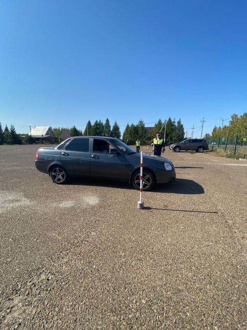 ЛТЭТ студентлары «Автосессия» конкурсында машина йөртү осталыгын күрсәттеләр
