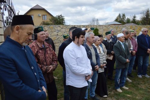 В Каипах прошло торжественное открытие родника