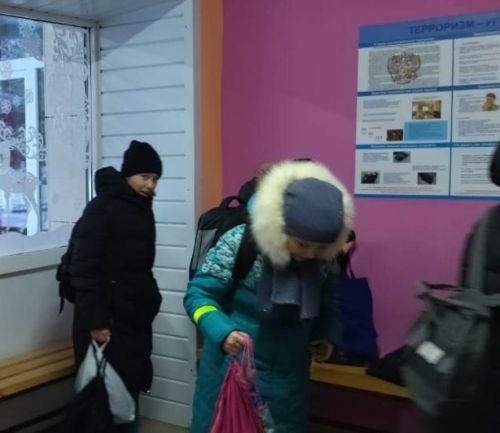 Активисты Нармонской школы агитируют за фликеры