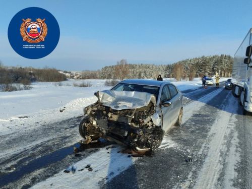 В ДТП попали дети: соблюдение правил перевозки детей в салоне авто спасло им жизнь