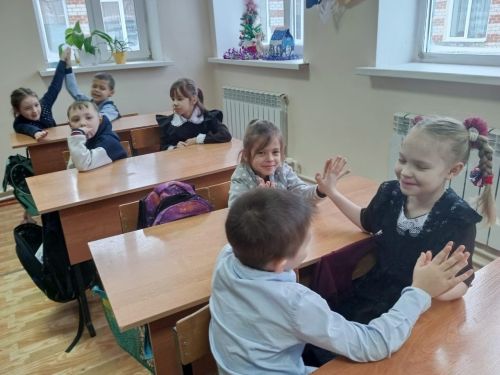 Первоклассники Лаишевской школы № 3 учились делать добрые дела