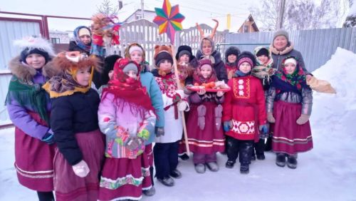 В Татарстане, в селе Никольское Лаишевского района колядовать ходили