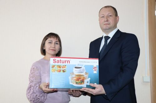 Подписчики газеты Лаишевского района получили выигранные призы