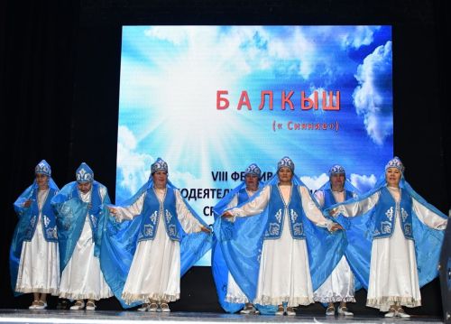 В РДК Лаишева выступили участники возрастного фестиваля «Балкыш / Сияние»