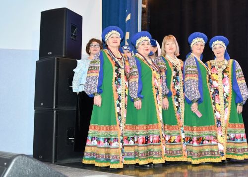 В РДК Лаишева выступили участники возрастного фестиваля «Балкыш / Сияние»