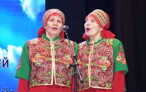 В РДК Лаишева выступили участники возрастного фестиваля «Балкыш / Сияние»