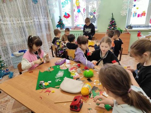 В Пелевской школе каникулы проводят весело и с пользой
