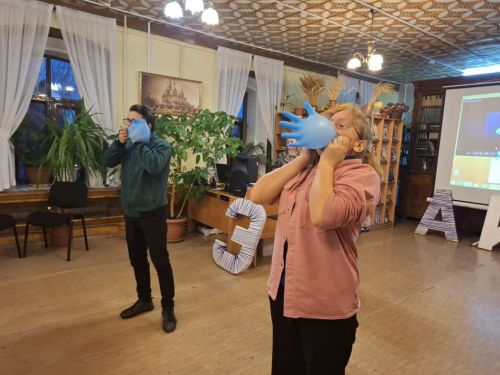Видеоспектакль, игра «Крестики-нолики» — разнообразные формы работы использовали в Лаишевской библиотеке на встрече со студентами