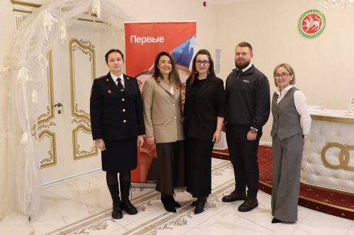 Фоторепортаж с церемонии вручения паспортов школьникам Лаишевского района