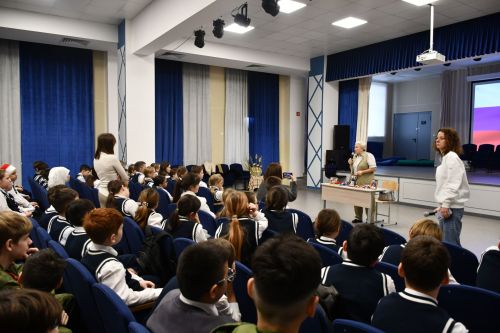 Сегодня в Усадском лицее «Здоровое поколение» побывала паралимпийская чемпионка