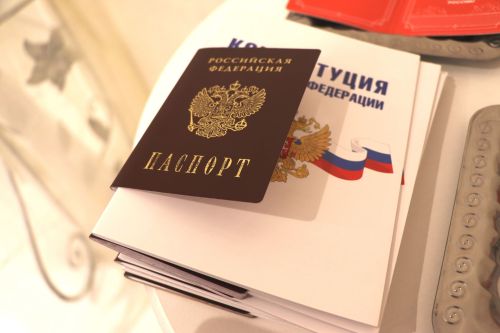Фоторепортаж с церемонии вручения паспортов школьникам Лаишевского района
