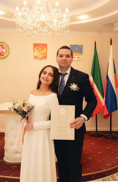 Конституция көне Лаештан яшь пар өчен гаилә тормышының башы булды