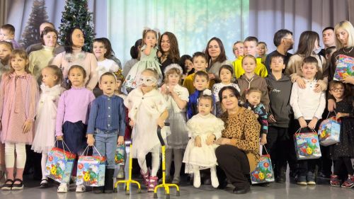 В Столбищах прошло новогоднее представление для детей