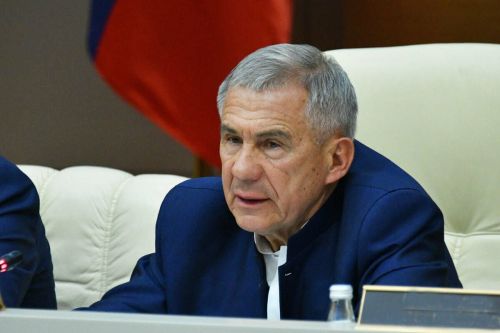 Раис Республики Татарстан ввел режим ЧС для органов управления и МЧС