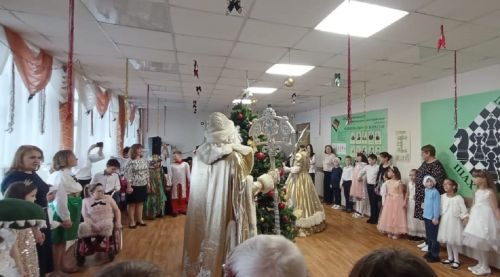 В Лаишевской школе-интернате Новый год отметили балом-маскарадом