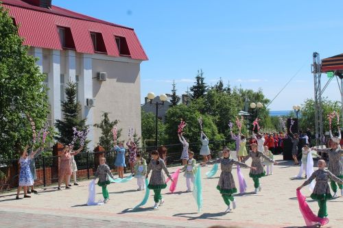 В Лаишевском районе хранят традиции и развивают национальные культуры