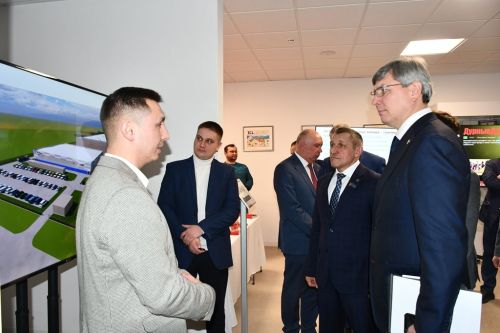 Фоторепортаж с отчетной сессии Совета Лаишевского района