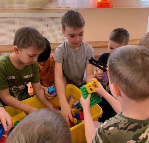В «Ромашке» прошли спортивные соревнования «Гордимся СВОими»