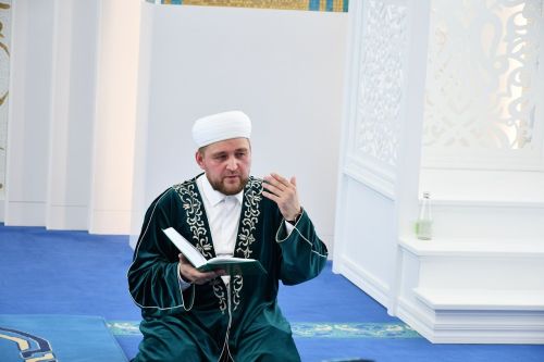 В Лаишеве открылась «Ак мечеть «Зайнаб»