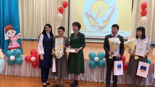 Лучшие учителя татарского языка и литературы собрались в Лаишевской гимназии