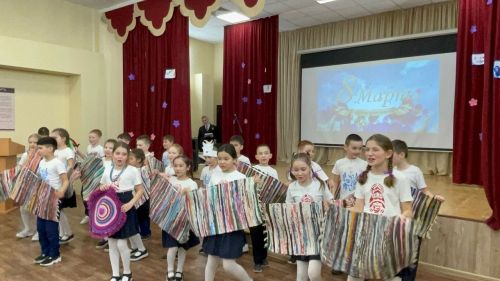 Жительниц Лаишевского района с праздником поздравили музыкально