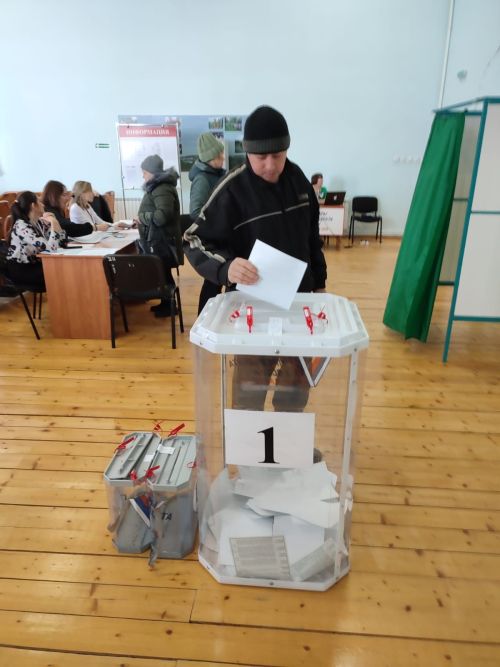 В Пелево наблюдается высокая активность избирателей