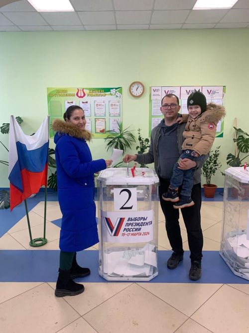 Жители Лаишевского района в Прощеное воскресенье продолжали активно голосовать
