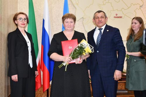 На медсовете наградили работников здравоохранения Лаишевского района