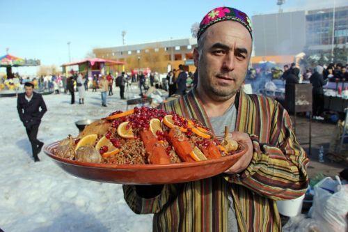 Навруз капелью дарит нам весну
