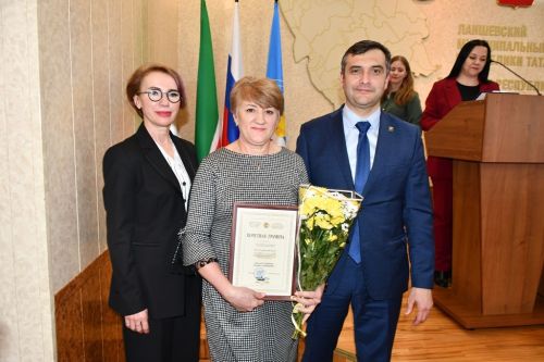 На медсовете наградили работников здравоохранения Лаишевского района