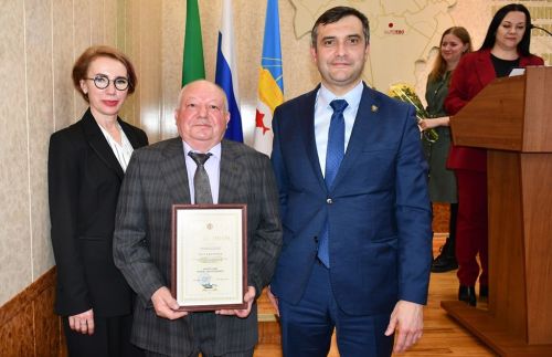 На медсовете наградили работников здравоохранения Лаишевского района