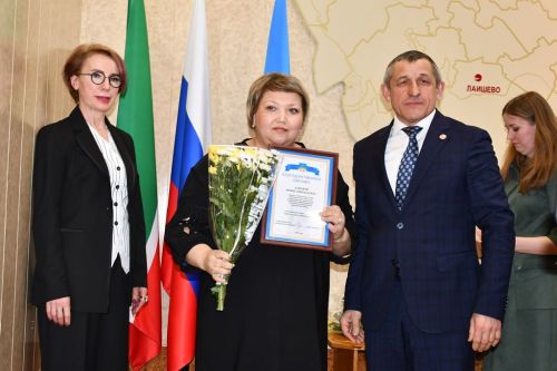 На медсовете наградили работников здравоохранения Лаишевского района