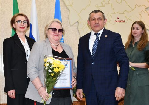 На медсовете наградили работников здравоохранения Лаишевского района