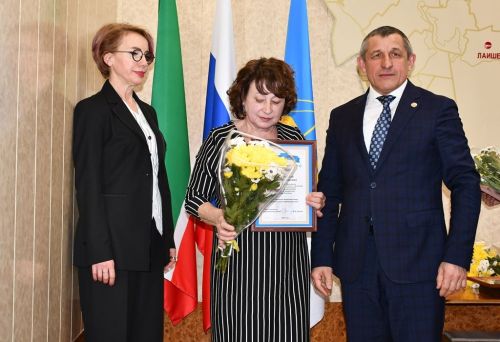 На медсовете наградили работников здравоохранения Лаишевского района